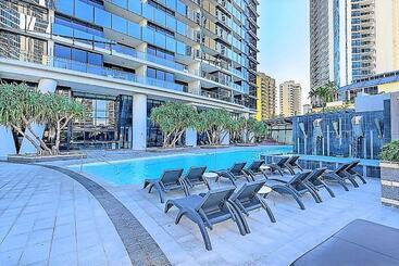 酒店 Holiday Holiday Circle On Cavill Apartments