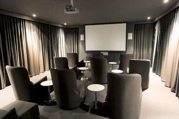 酒店 Holiday Holiday Circle On Cavill Apartments