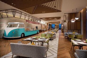 هتل Holiday Inn Wuxi Central Station, An Ihg