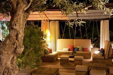 هتل Villas Paraíso De Los Pinos