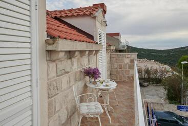 پانسیون Apartments Micika