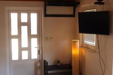 پانسیون Guest House Godimento