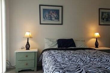Becket Motel