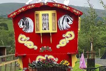 Rosie Traditional Gypsy Wagon
