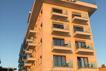 هتل Bar Restaurant Triumf Shengjin
