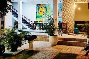 هتل Lotus Villa