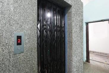 هتل O Aarshi Palace