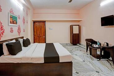 هتل O Aarshi Palace