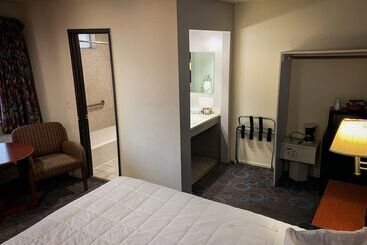 مُتل Ventura Grand Inn