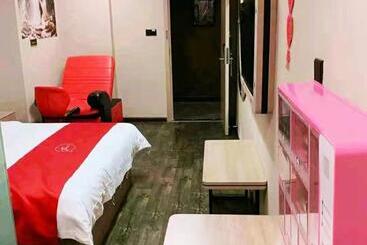 Thank Inn Chain Hotel Jiangsu Nantong Chongchuan District Century Plaza Nantong University