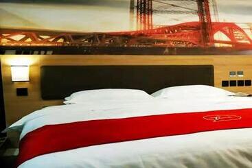 Thank Inn Chain Hotel Jiangsu Nantong Chongchuan District Century Plaza Nantong University