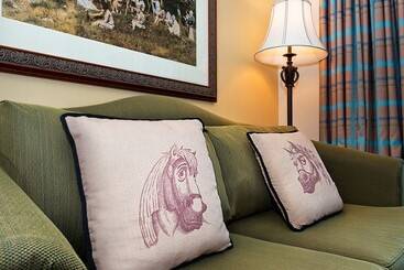 Disney's Saratoga Springs Resort & Spa