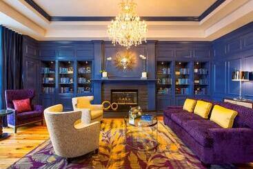 Doubletree By Hilton Hotel Savannah Historic District