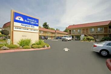 酒店 Americas Best Value Airport Inn