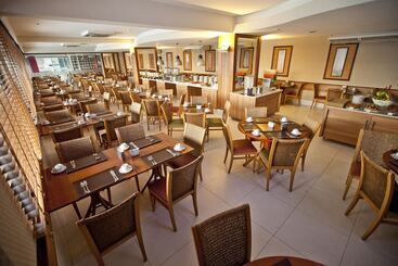 酒店 Aquarios Praia