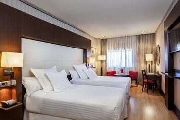هتل Barcelo Granada Congress