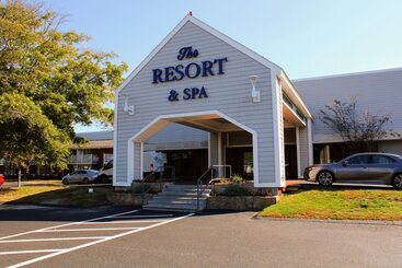 Hotell Cape Cod Irish Village   The Emerald Resort