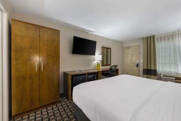 هتل Comfort Inn Downtown Nashville  Music City Center