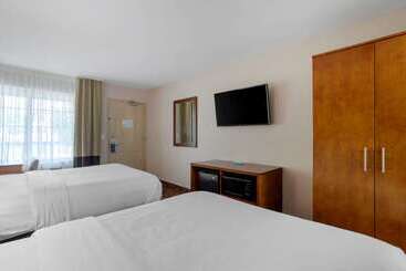 هتل Comfort Inn Downtown Nashville  Music City Center