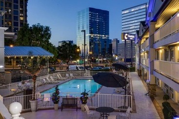هتل Comfort Inn Downtown Nashville  Music City Center