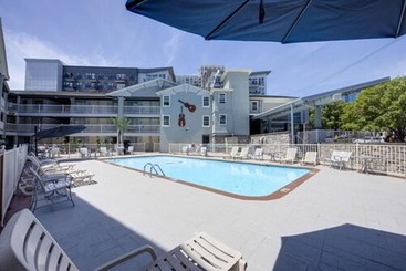 هتل Comfort Inn Downtown Nashville  Music City Center