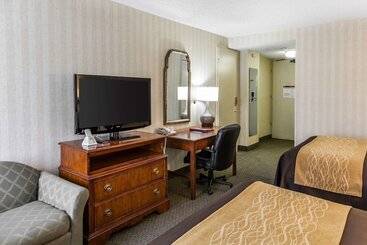 هتل Comfort Inn Pentagon City