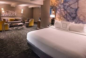 هتل Courtyard By Marriott Oxnard/ventura