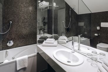 هتل Dellearti Design