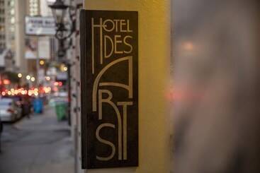 هتل Des Arts