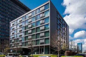 هتل Doubletree By Hilton Frankfurt Niederrad