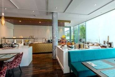 هتل Doubletree By Hilton Frankfurt Niederrad