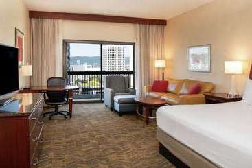 Doubletree By Hilton Hotel Portland