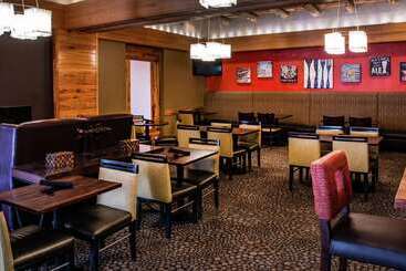 Doubletree By Hilton Hotel Portland