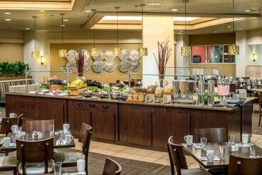 Doubletree By Hilton Hotel Portland