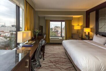 Doubletree By Hilton Hotel Savannah Historic District