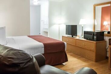 هتل Econo Lodge Old Town