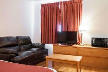 هتل Econo Lodge Old Town