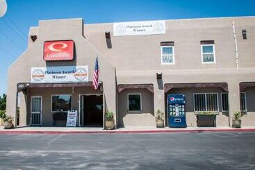 هتل Econo Lodge Old Town