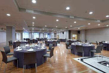 هتل Eurostars Madrid Foro