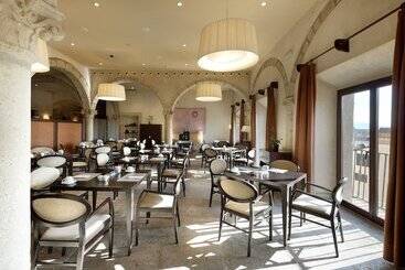 هتل Eurostars Palacio De Santa Marta