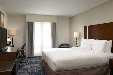 هتل Fairfield Inn & Suites San Diego Old Town