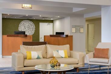 هتل Fairfield Inn & Suites San Diego Old Town