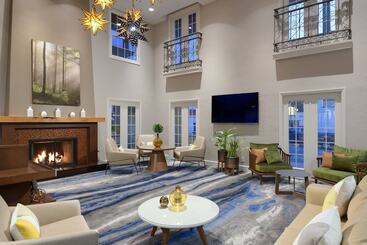 هتل Fairfield Inn & Suites San Diego Old Town