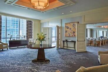 Four Seasons Hotel Miami
