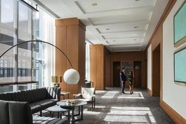 Four Seasons Hotel Miami