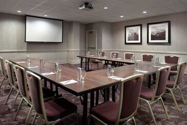 هتل Hilton Garden Inn Atlanta  Buckhead
