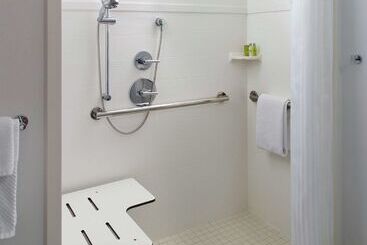 هتل Hilton Garden Inn Atlanta  Buckhead