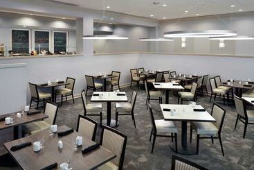 هتل Hilton Garden Inn Atlanta  Buckhead