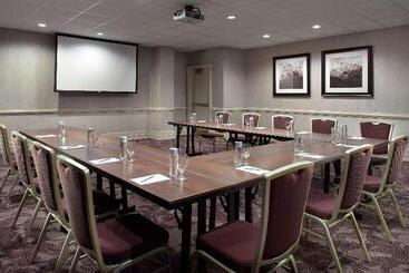 هتل Hilton Garden Inn Atlanta  Buckhead