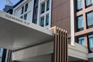هتل Hilton Garden Inn Atlanta  Buckhead
